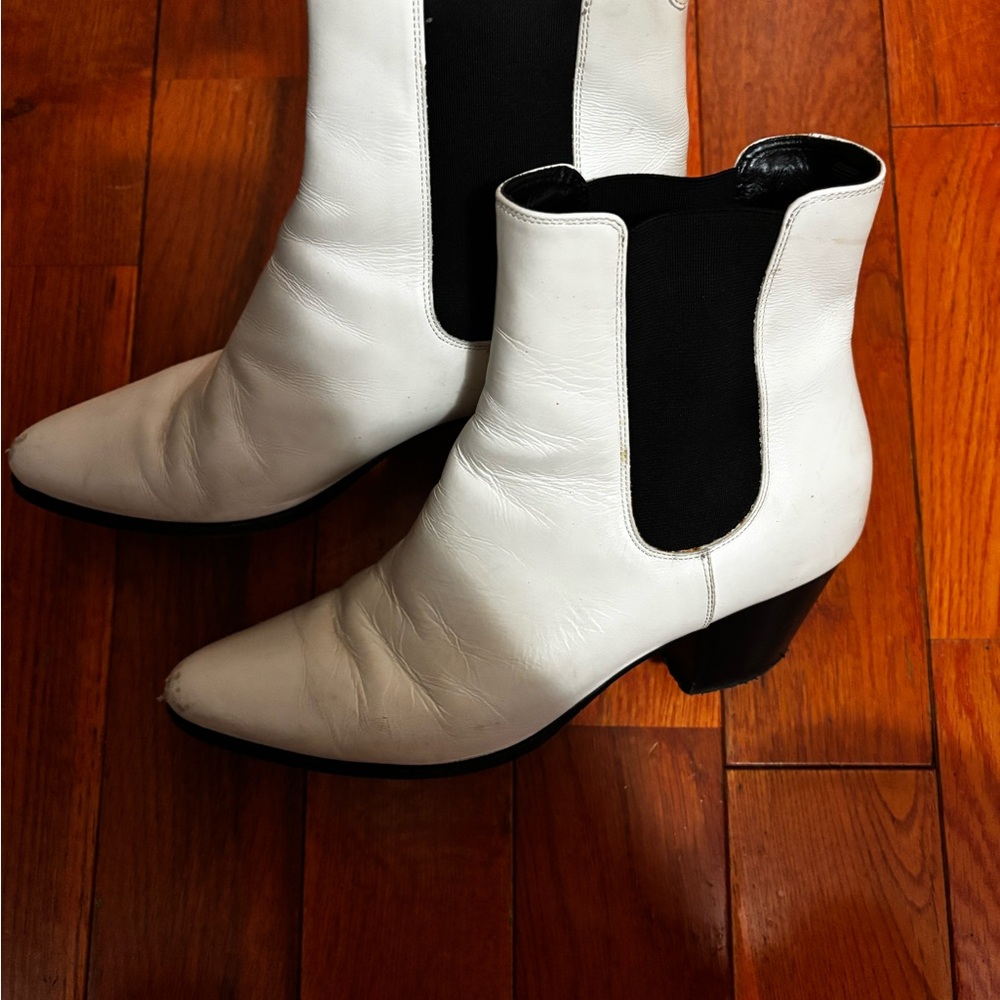 CELINE White Leather Ankle Boots